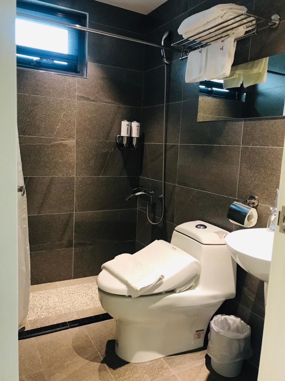 San Yuan Guest House Jinning Zewnętrze zdjęcie